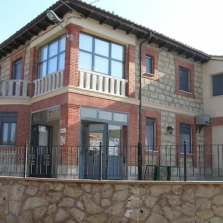 Rural La Consulta De Szálloda 3*