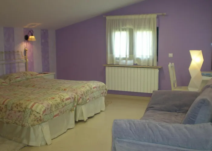 康苏尔塔伊萨尔乡村酒店 3*